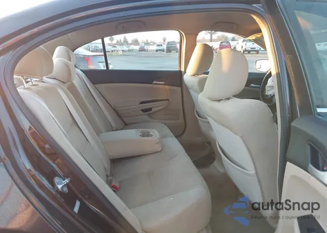 2011 Honda Accord 2.4 Lx-P z USA, uszkodzony, nr VIN 1HGCP2F40BA042326